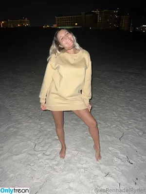  nude photo #0003