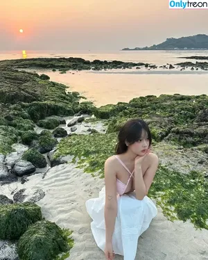 xouuuus / YUYU 유유 nude photo #0103