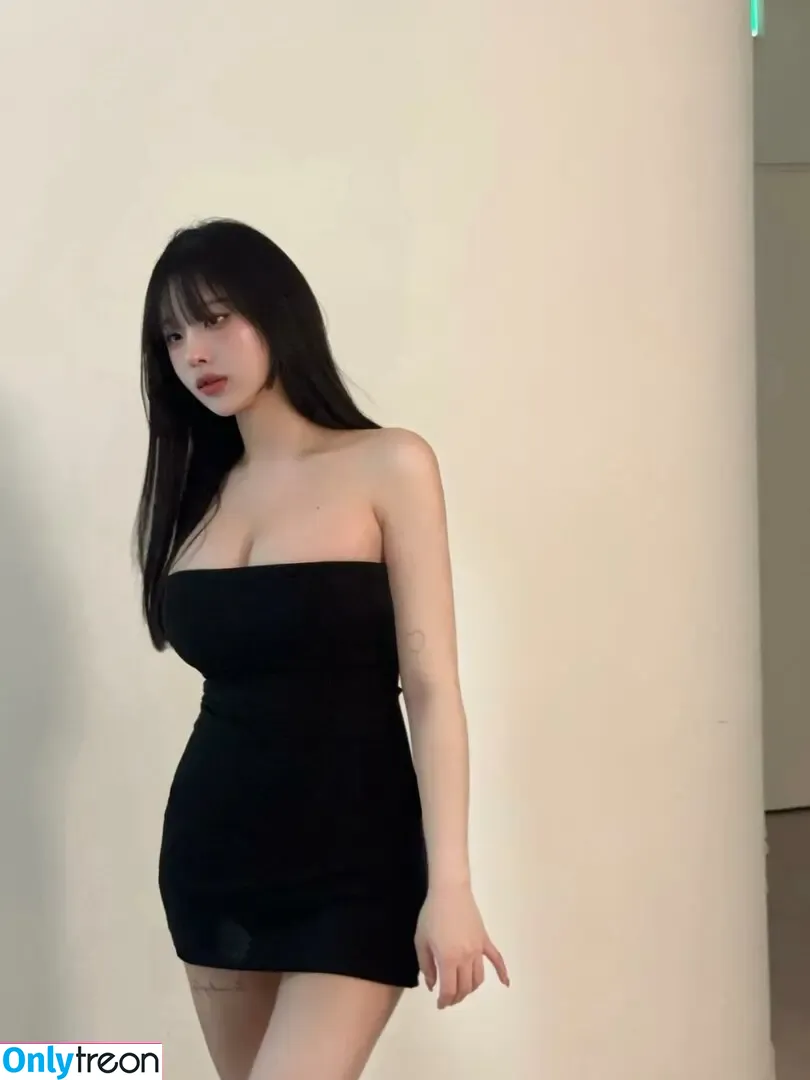xouuuus nude photo #0011 (YUYU 유유)