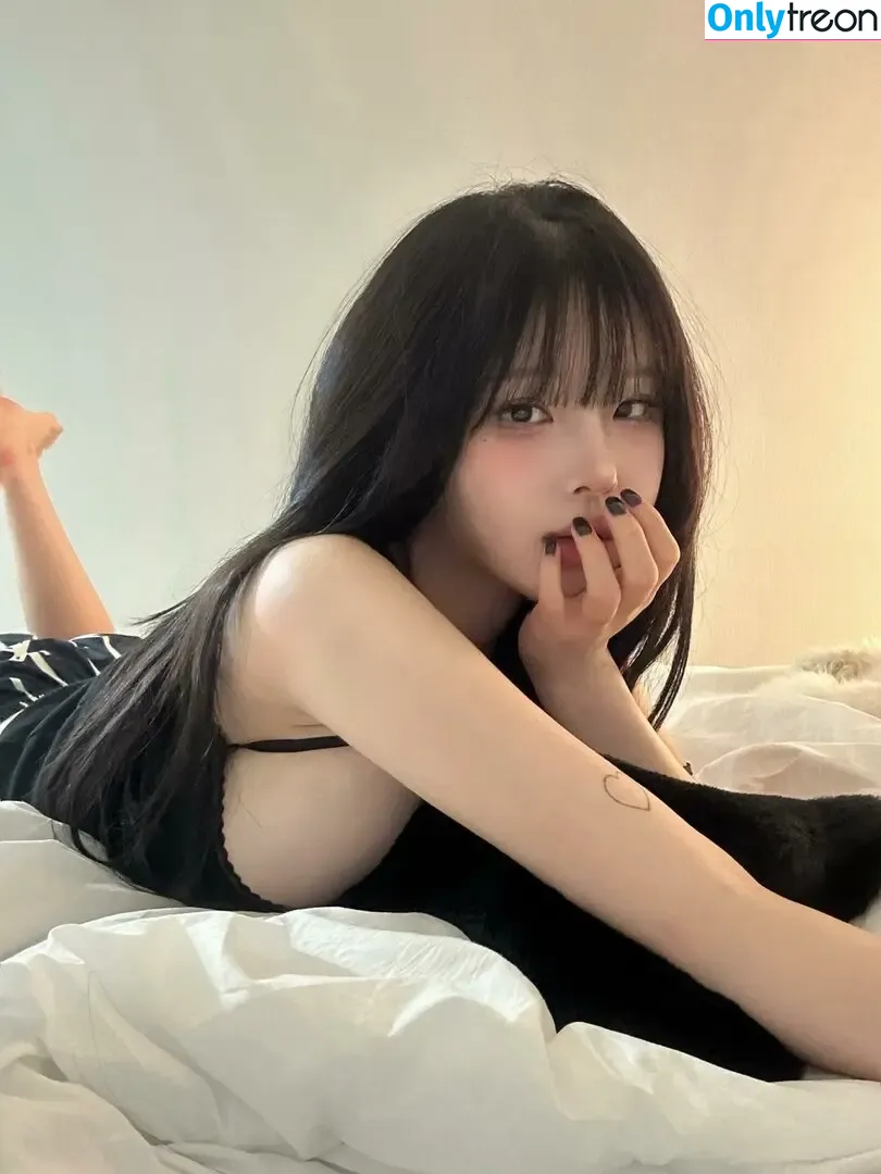 xouuuus nude photo #0015 (YUYU 유유)