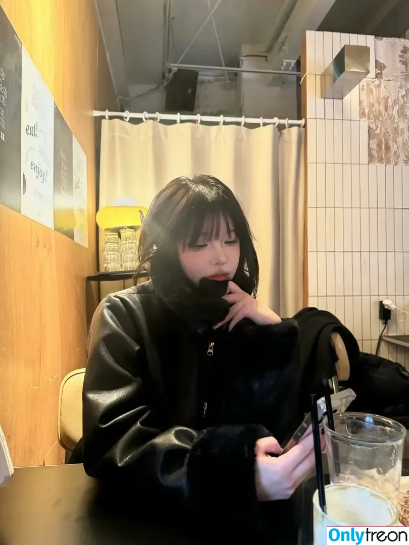 xouuuus nude photo #0019 (YUYU 유유)