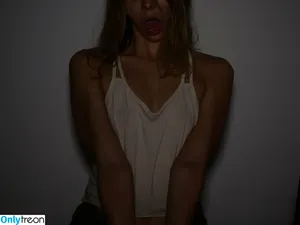  nude photo #0005