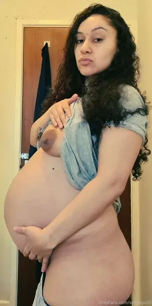 xprettyx20 / pretty mixedmama / prettymixedmama nude photo #0172
