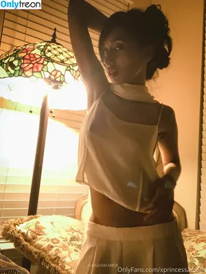  nude photo #0002
