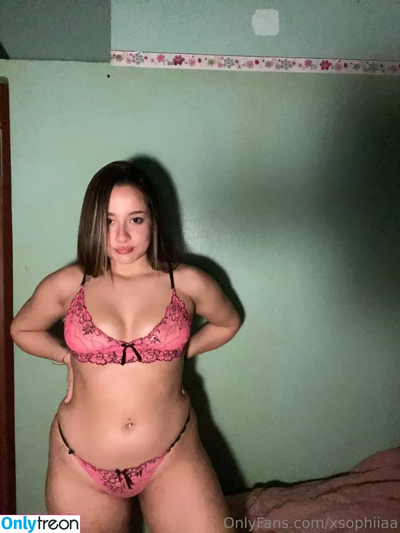 xsophiiaa nude photo #0017 (xsophiaaa)