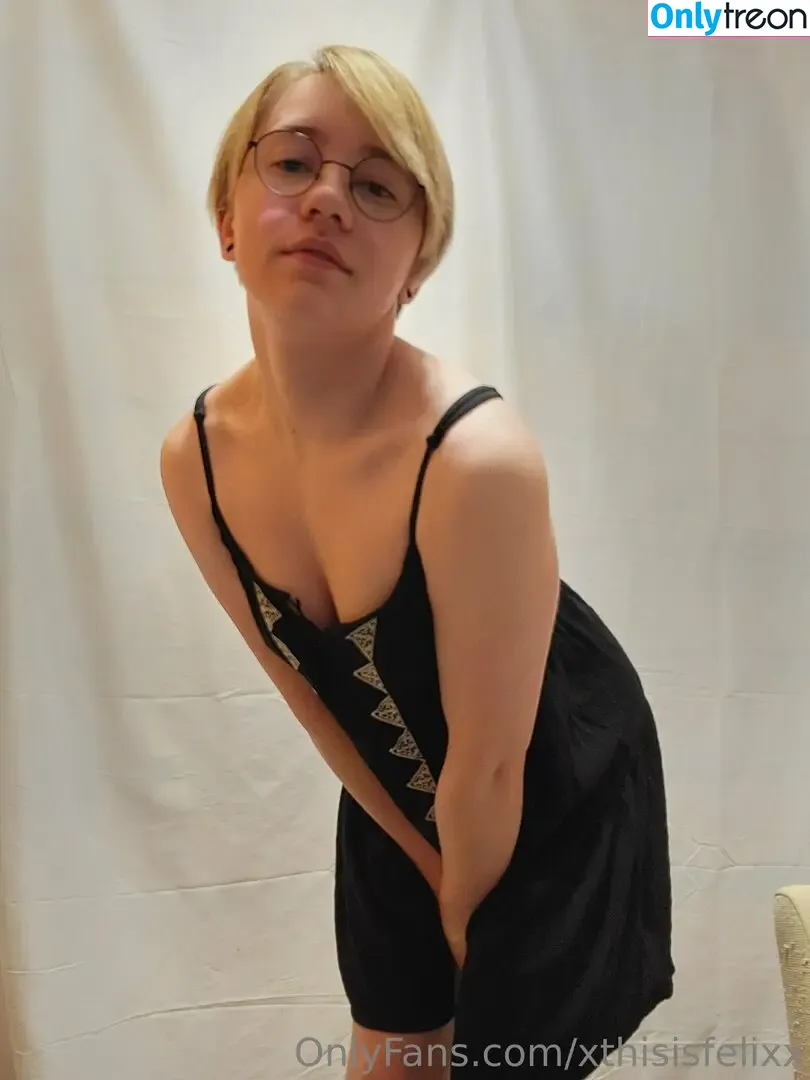 xthisisfelixx nude photo #0044 (xthisisfelixx)
