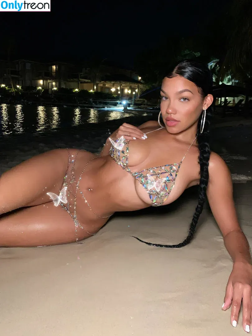 xttiona nude photo #0015 (Tiona Fernan / xttionaffernan)