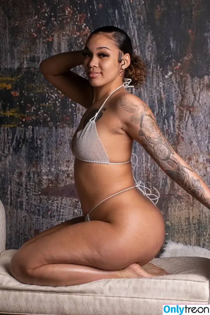 xx.curlzzz.xx nude photo #0001 (xx.curlzzz.xx)