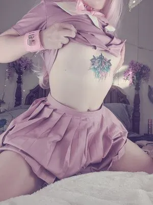 xxbambibratxx / xxabbygrayxx nude photo #0018