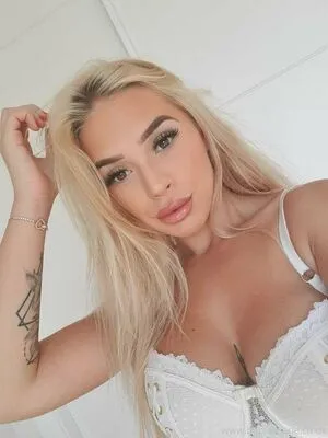 xxbeccamarie / bexmarieee nude photo #0082