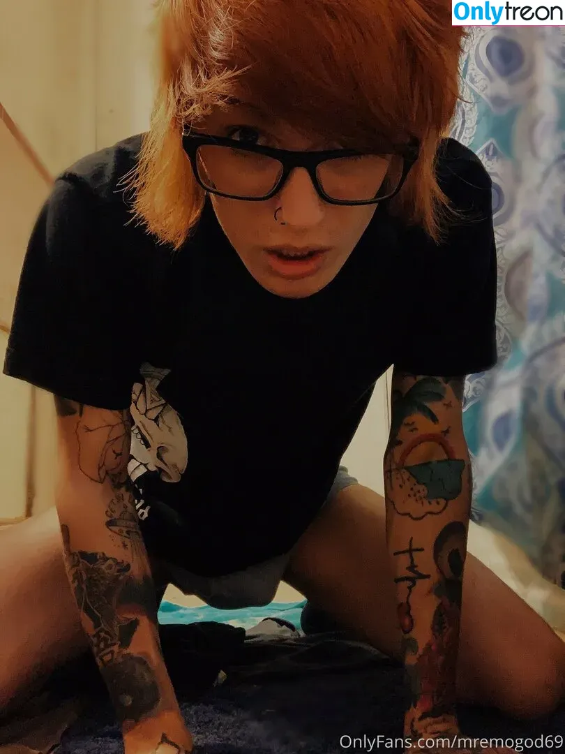 xxchrissdecemberxx nude photo #0088 (chrisssdecembercx)