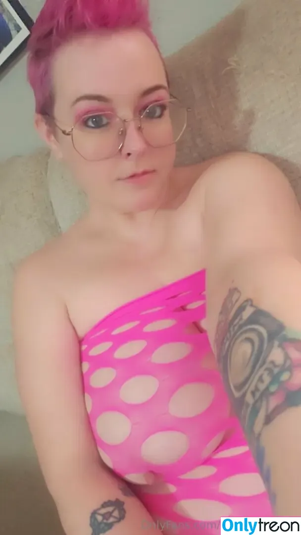 xxdirtyprettyy nude photo #0072 (ruesworldd)