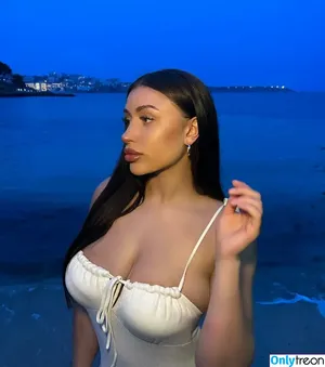 Xxjayanti / xxtiny nude photo #0005