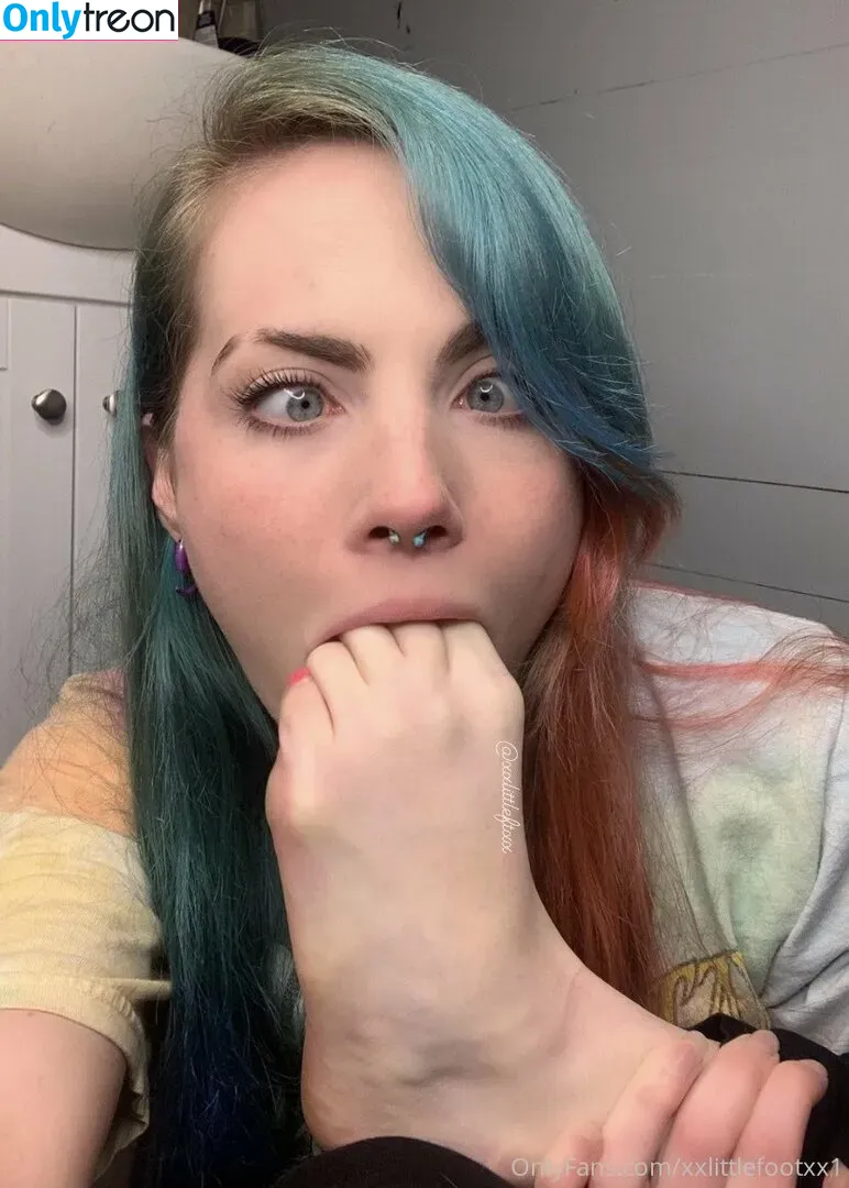 xxlittlefootxx1 nude photo #0016 (Goddess Vyle / p1nk_lolita)