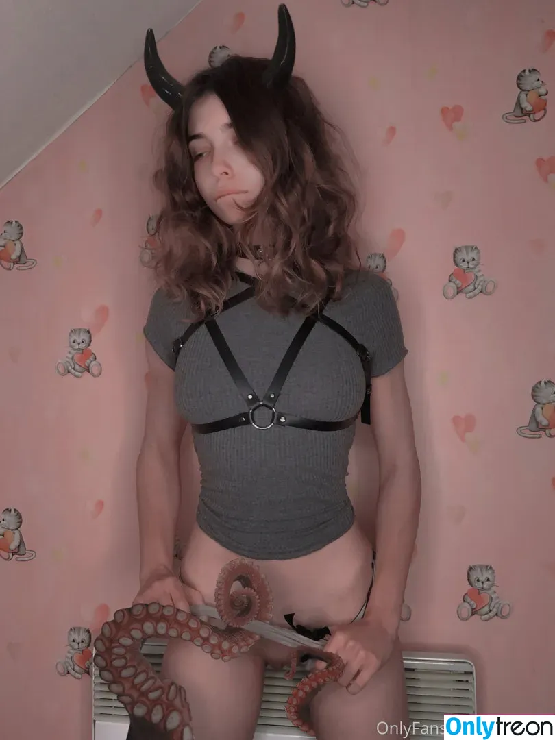 Xxlolipie nude photo #0017 (xxlolipie_)