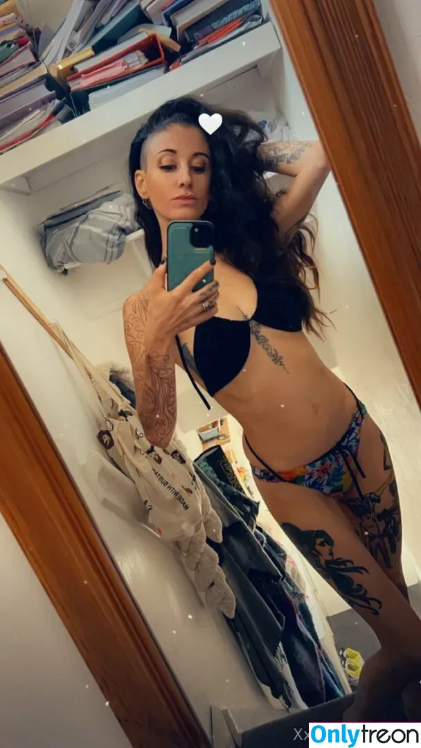 xxmelodyfxx31xx nude photo #0107 (xxmelissvxx)