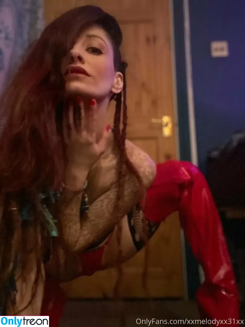 xxmelodyxx31xx nude photo #0302 (xxmelodyxx31xx)