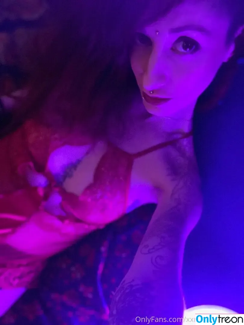 xxmelodyxx31xx nude photo #0319 (xxmelodyxx31xx)