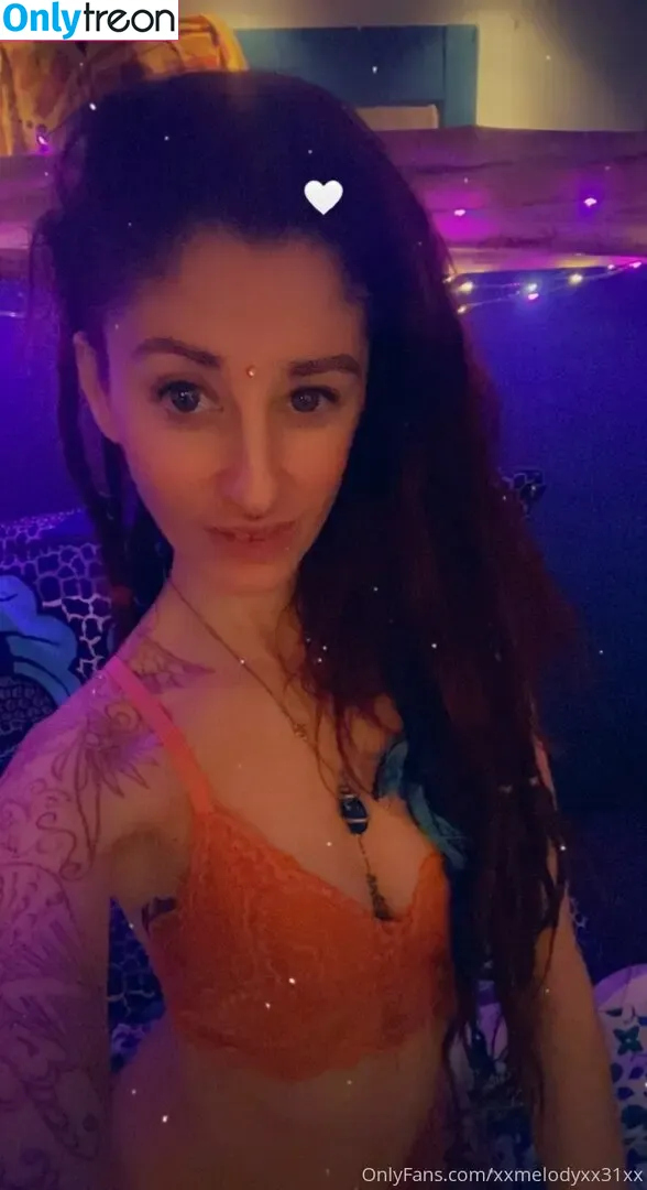 xxmelodyxx31xx nude photo #0438 (xxmelodyxx31xx)