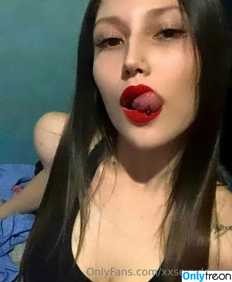 xxsexydollxx nude photo #0002 (xluckydollx)