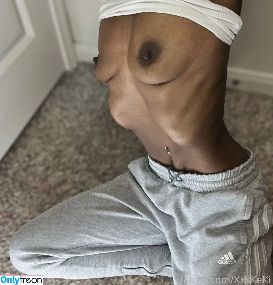 XxsKeKi nude photo #0024 (xxkuki)