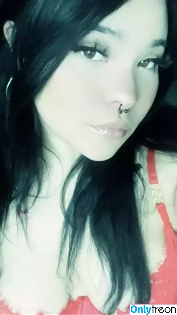 xxxbeachgothhxxx nude photo #0004 (perfect.blue / the_boys_n_girls_of_the_bay)