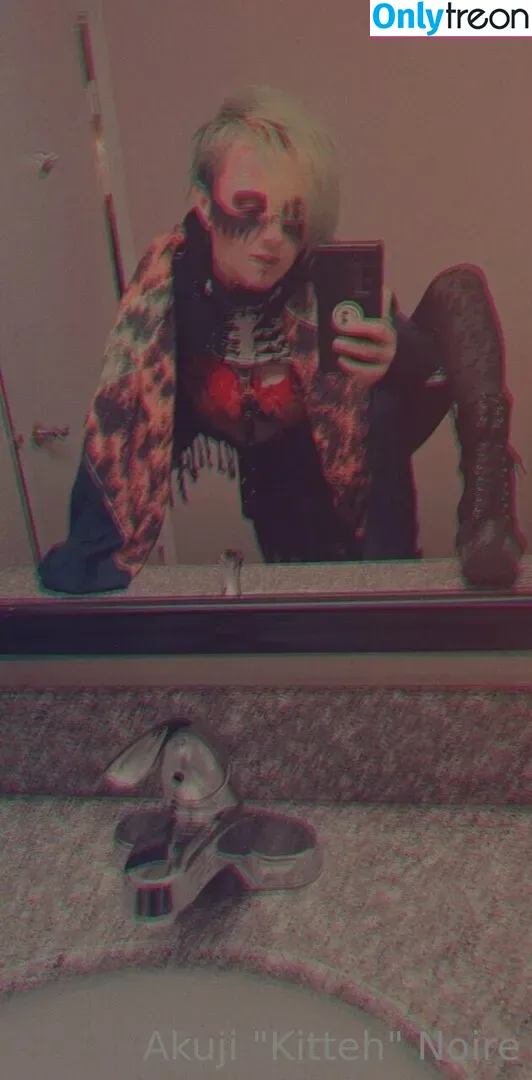xxxgorygamerxxx nude photo #0002 (xxxgorygamerxxx)
