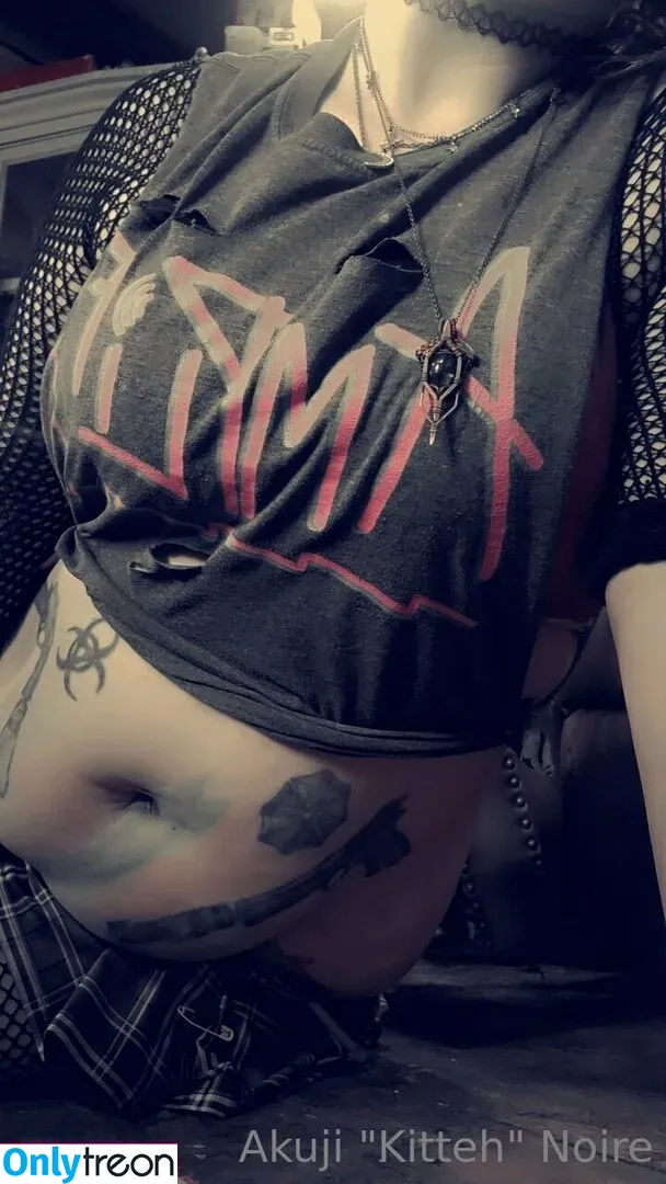 xxxgorygamerxxx nude photo #0060 (xxxgorygamerxxx)