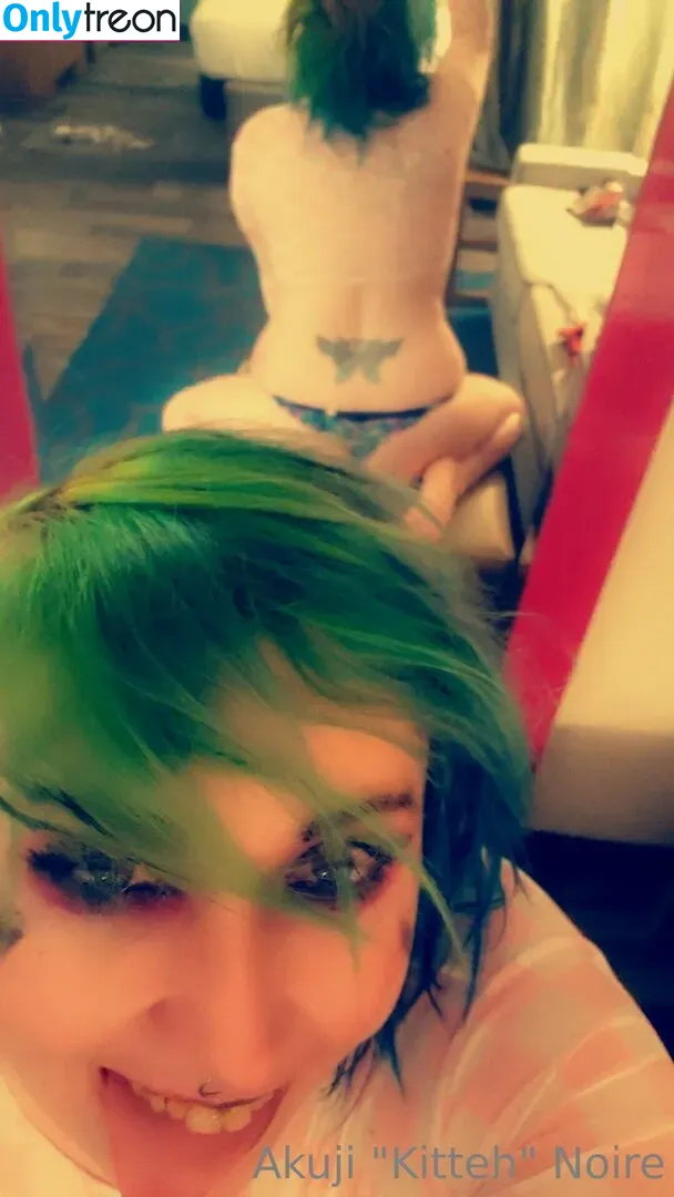 xxxgorygamerxxx nude photo #0081 (xxxgorygamerxxx)