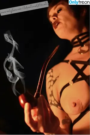 xxxhecatexxx / xxhecate__incarnatexx nude photo #0009