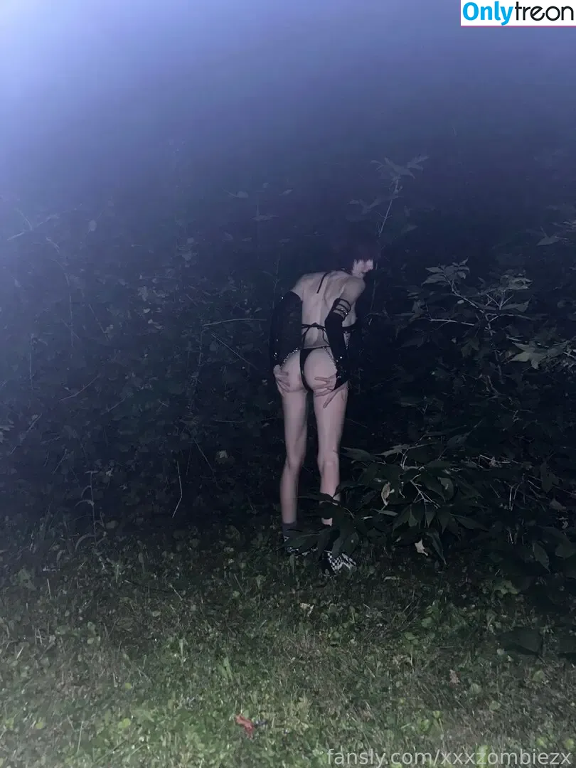 Xxxzombiezx nude photo #0155 (xxxzombiexx / zeuz_0)