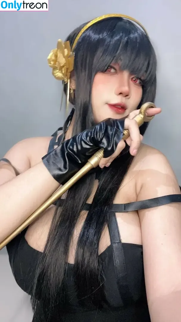 Yaciju nude photo #0285 (Shizu / mynameciju)