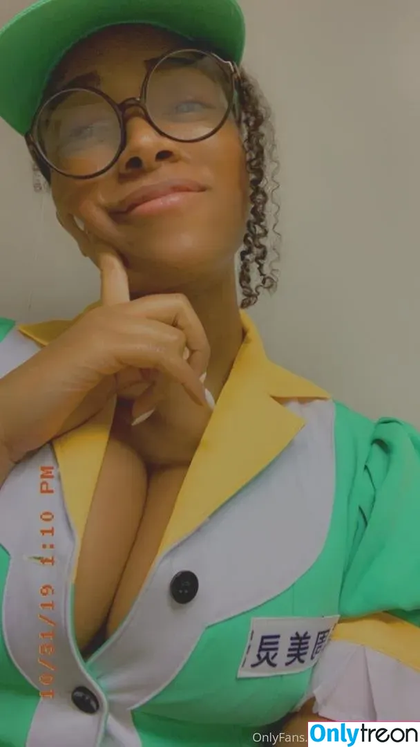 yagurlbubblez nude photo #0039 (notbubbz / yagurlbubbles)