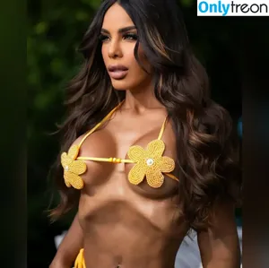 Yarishna / Yarishna Ayala / yarishna.ayala nude photo #0068