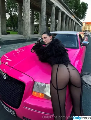 yaroslavakraz / yaroslavakrasiuk nude photo #0020