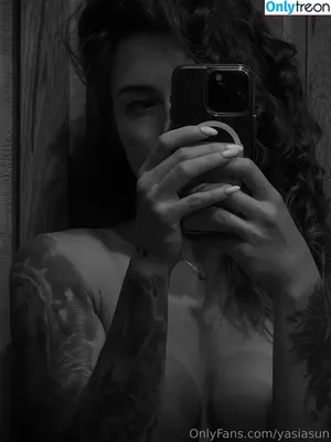  nude photo #0008