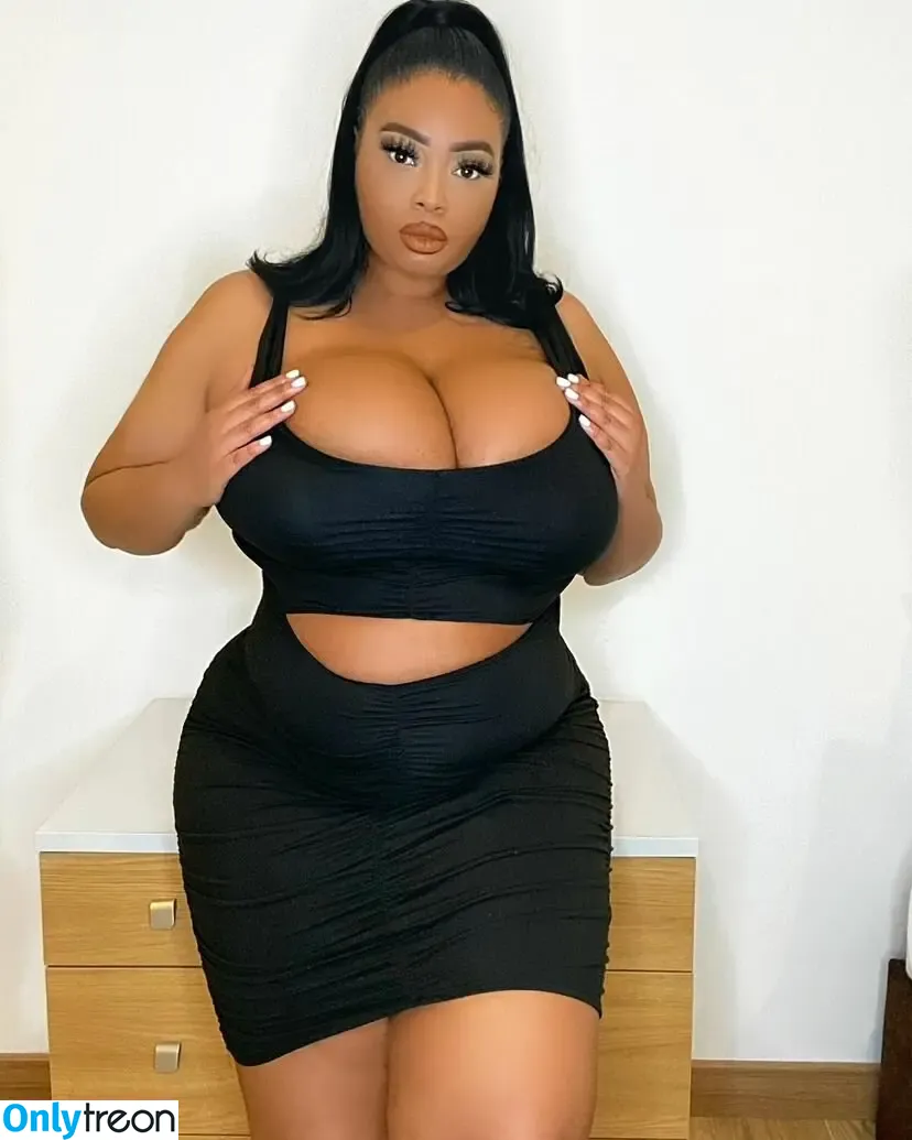Yathbeauty nude photo #0021 (Yathbeauty)