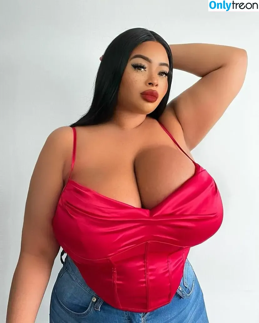 Yathbeauty nude photo #0050 (Yathbeauty)