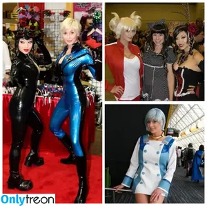 Yaya Han / yayahan nude photo #0025