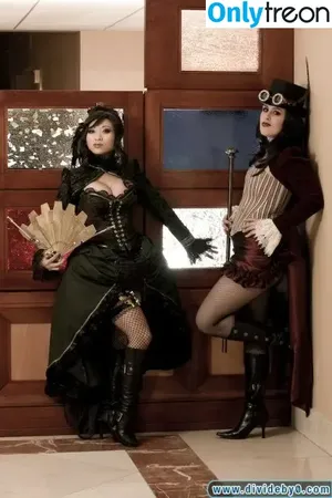 Yaya Han / yayahan nude photo #0036