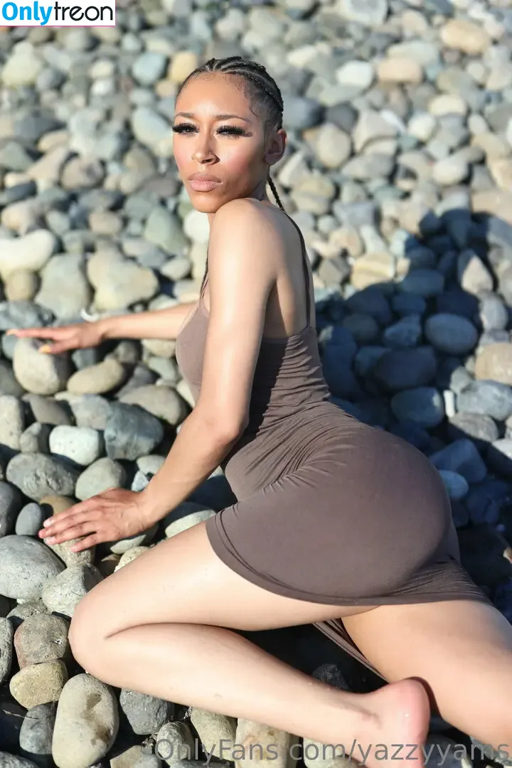 yazzyyams nude photo #0174 (Queen Yasmeena / yazzylonglegs)
