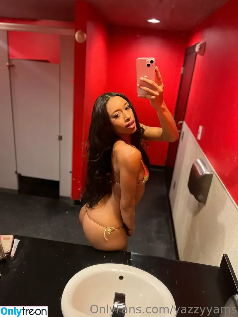 yazzyyams nude photo #0407 (Queen Yasmeena / yazzylonglegs)