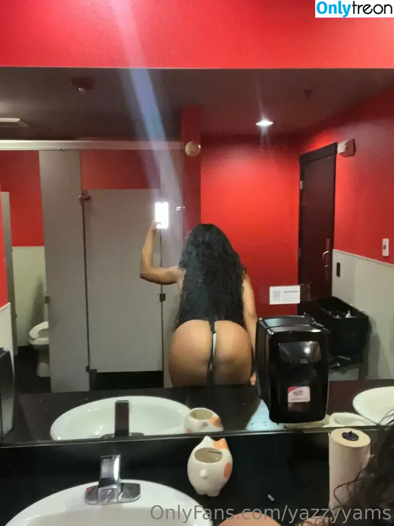 yazzyyams nude photo #0805 (Queen Yasmeena / yazzylonglegs)