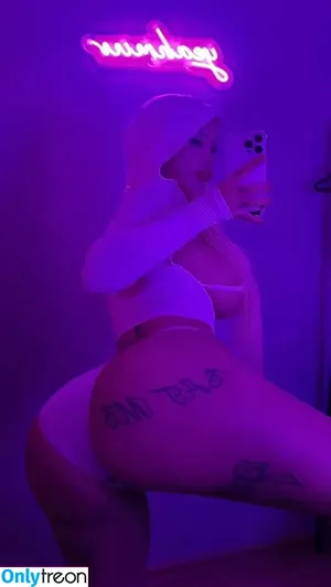 yeahmur / yağmur temiz / yeahm8r nude photo #0124