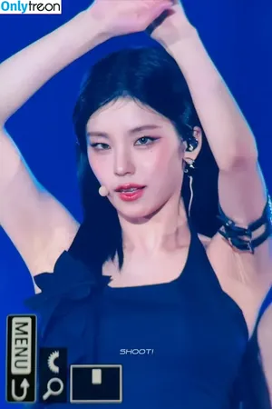 Yeji / Hwang Ye-ji / ITZY (예지 / yezyizhere nude photo #0075