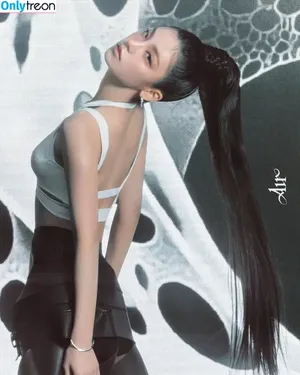Yeji / Hwang Ye-ji / ITZY (예지 / yezyizhere nude photo #0114
