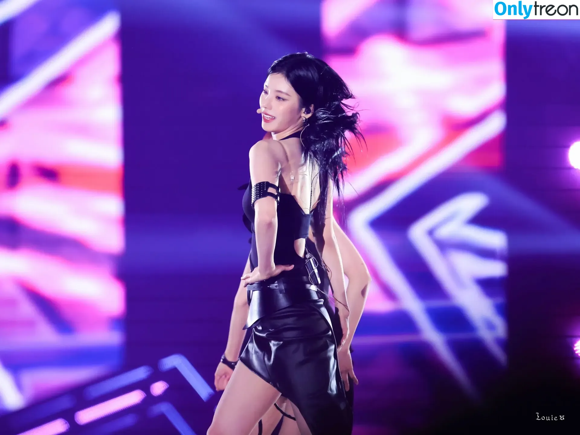 Yeji nude photo #0080 (Hwang Ye-ji / ITZY (예지 / yezyizhere)