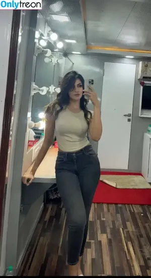 Yesha Sagar / yesha_sagar nude photo #0217