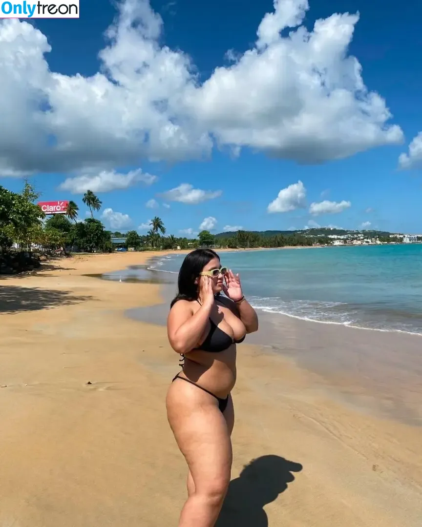 Ygwbt nude photo #0855 (Ygwbt)