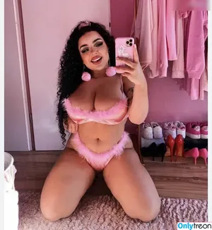 Yma Louisa / sirenivystar / yma.louisa / ymalouisa nude photo #0001